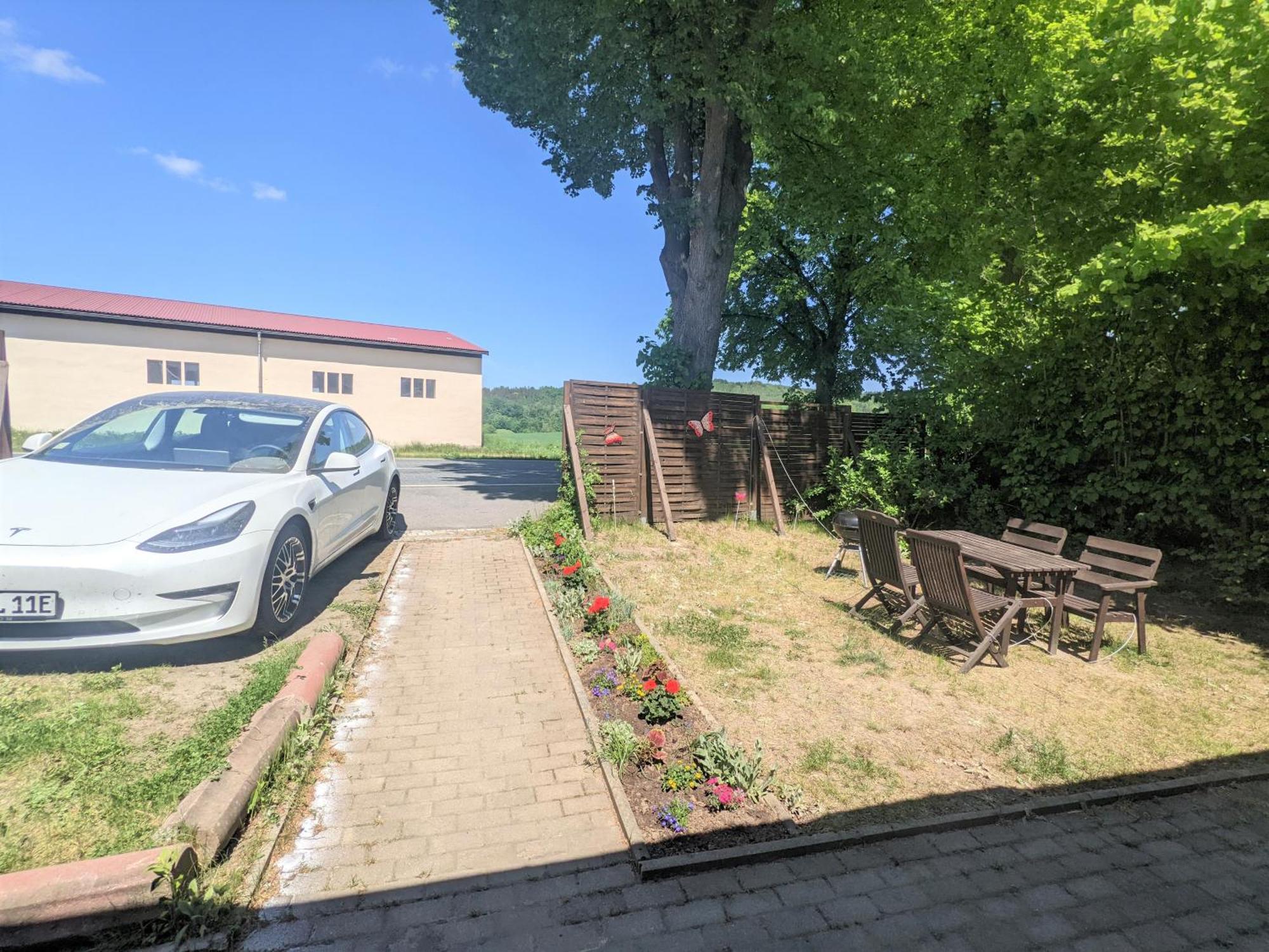 W5 - Urlaubsmagie - Wohnung Mit Grill, Terrasse & Pool Lichtenhain  Luaran gambar