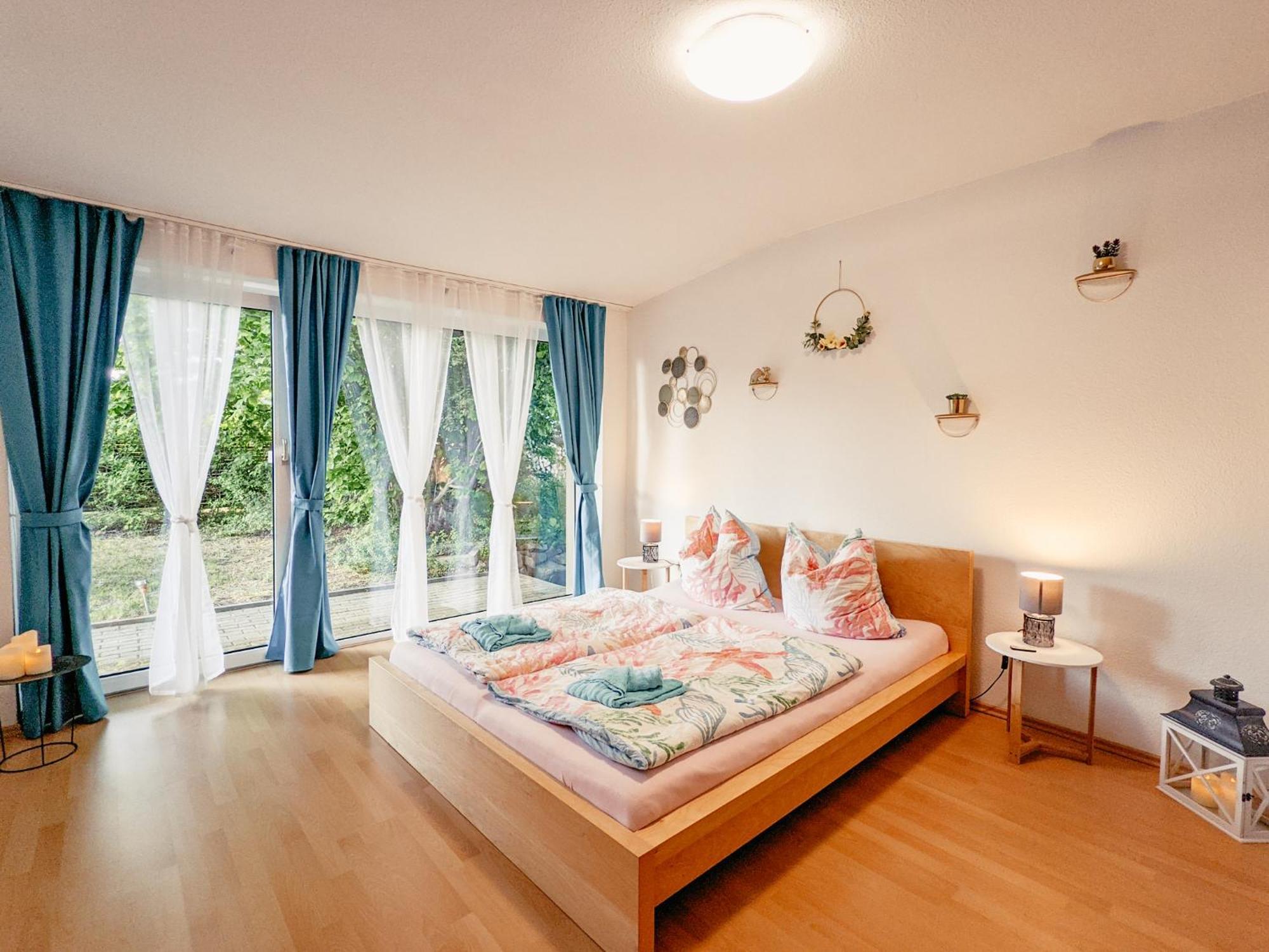 W5 - Urlaubsmagie - Wohnung Mit Grill, Terrasse & Pool Lichtenhain  Luaran gambar