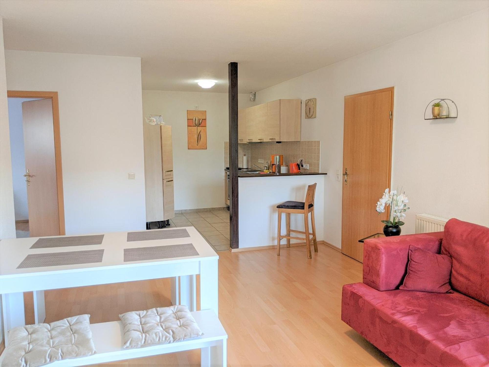 W5 - Urlaubsmagie - Wohnung Mit Grill, Terrasse & Pool Lichtenhain  Luaran gambar