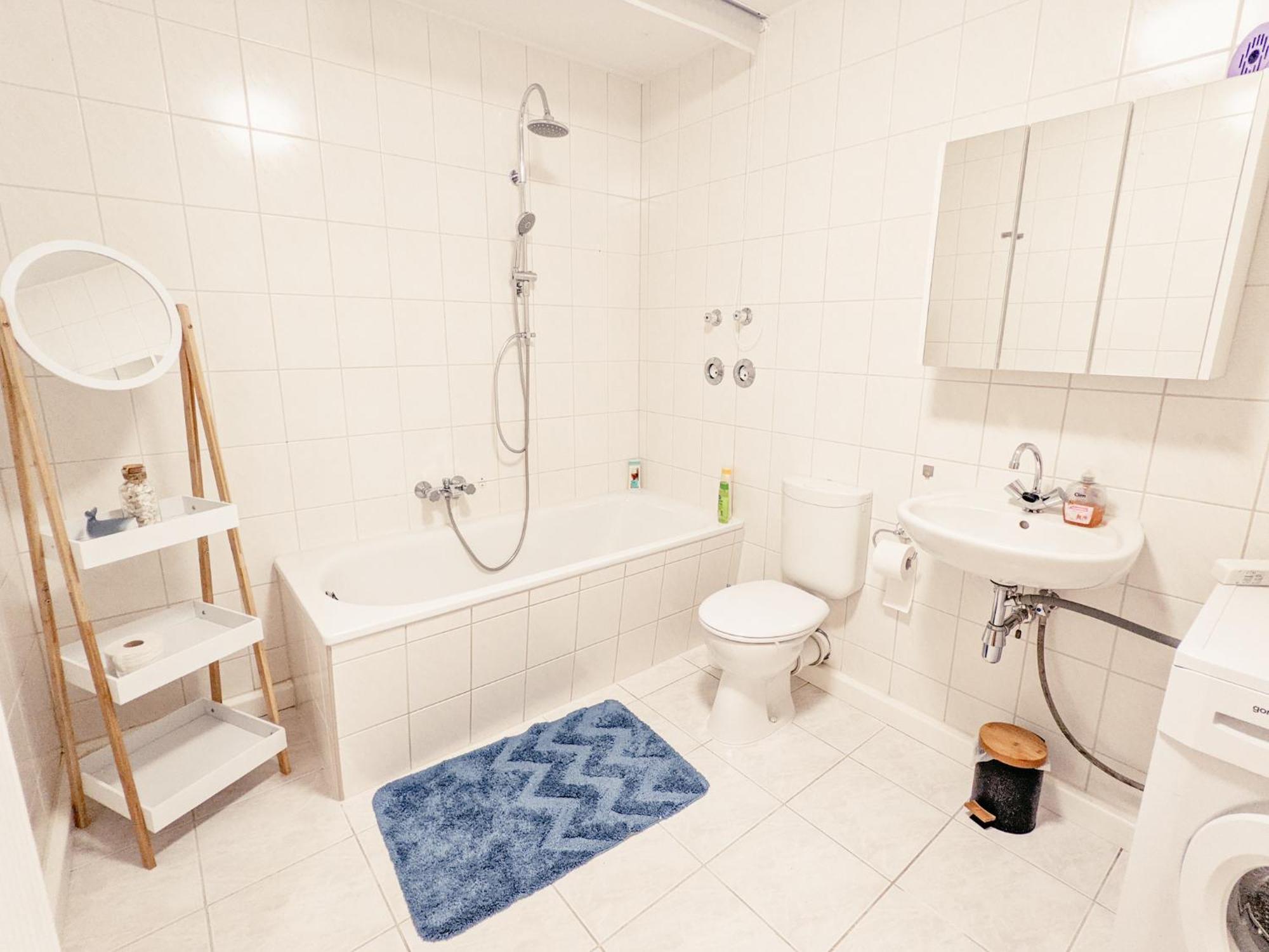 W5 - Urlaubsmagie - Wohnung Mit Grill, Terrasse & Pool Lichtenhain  Luaran gambar